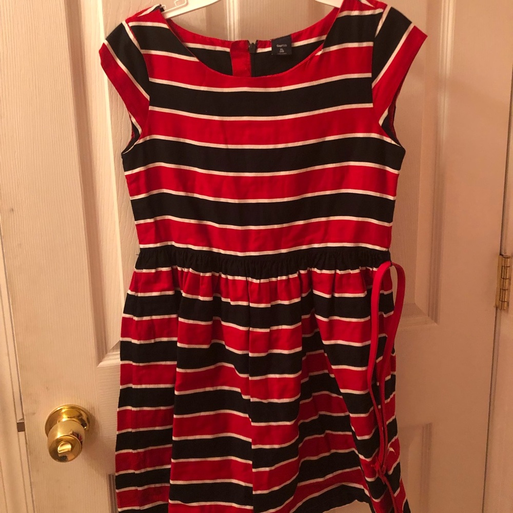 Gap Kids Girls’ Size 12/XL Red & Navy Casual Dress with Red Belt